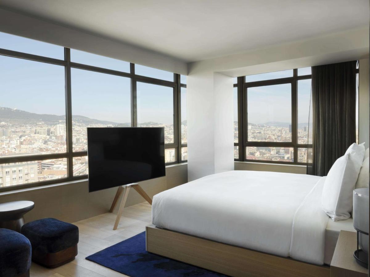 Nobu Hotel Barcelona Exterior foto A bedroom at the hotel