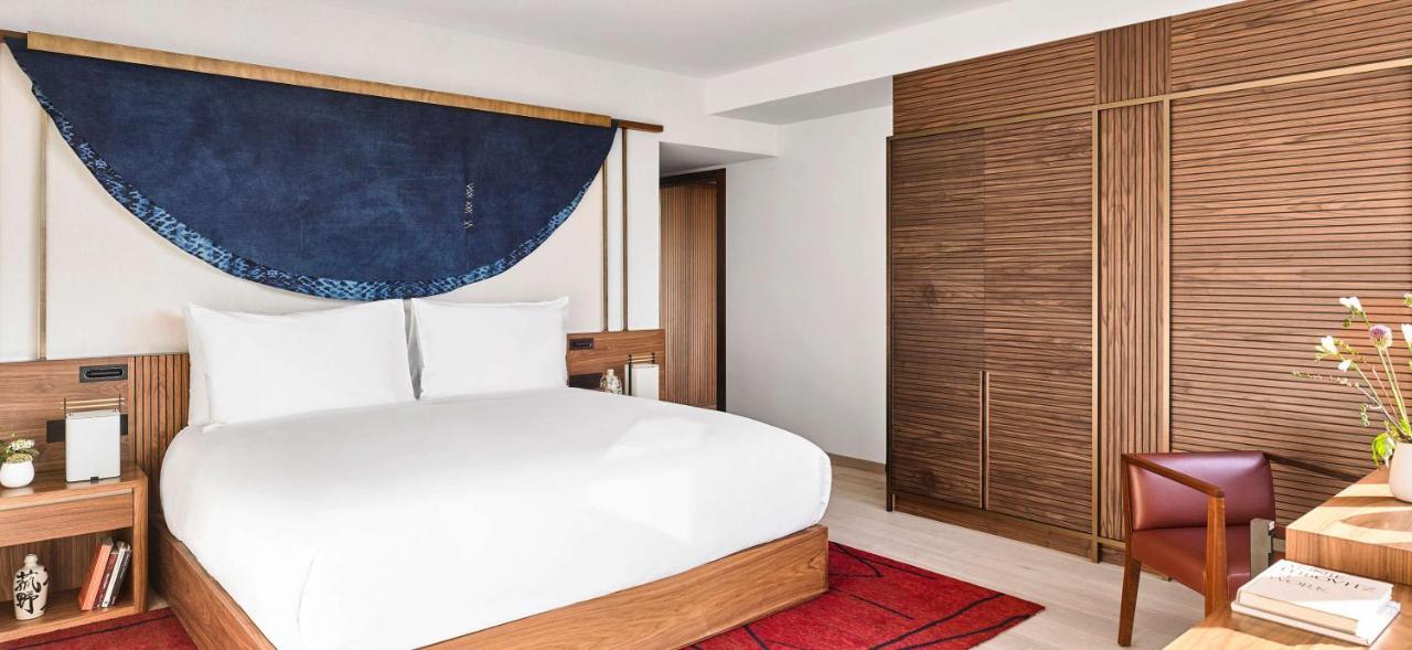 Nobu Hotel Barcelona Exterior foto A bedroom at the hotel