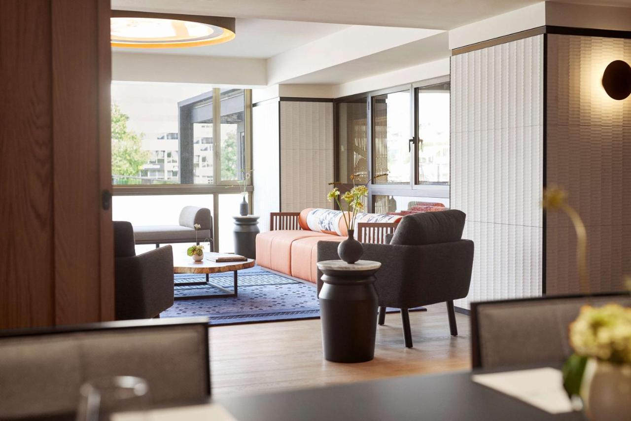 Nobu Hotel Barcelona Exterior foto The Living Room at The Hari